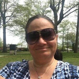 Meet your Posher, Carol